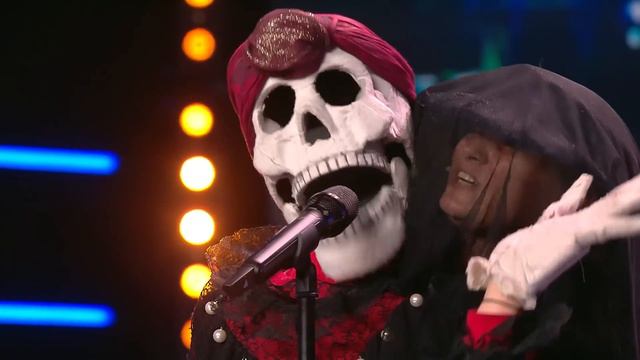 El HOMBRE ORQUESTA que toca rodeado de títeres muertos, ¡espeluznante! | Inéditos | Got Talent 2023 смотреть онлайн