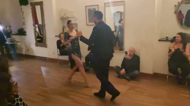 Constanza Vieyto And Ricardo Astrada - Mala Junta