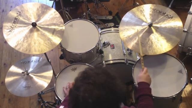 Istanbul Agop 20" Traditional Dark Ride смотреть онлайн