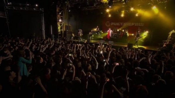 Poets of the Fall # Carnival of Rust #Live w Lyrics #.mp4