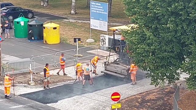 191.Прокатились катком...Ремонт дороги.Крутая техника в работе. смотреть онлайн