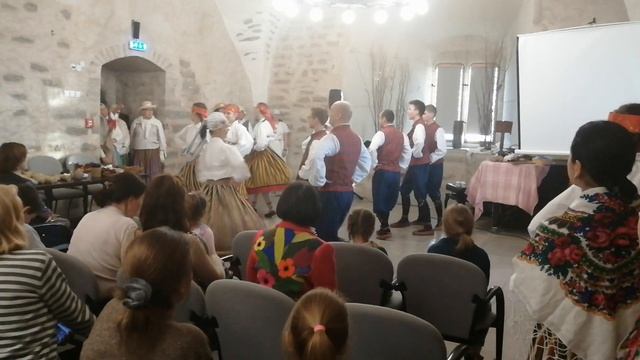 Эстонский танец Jalad maas | EESTI TANTS смотреть онлайн