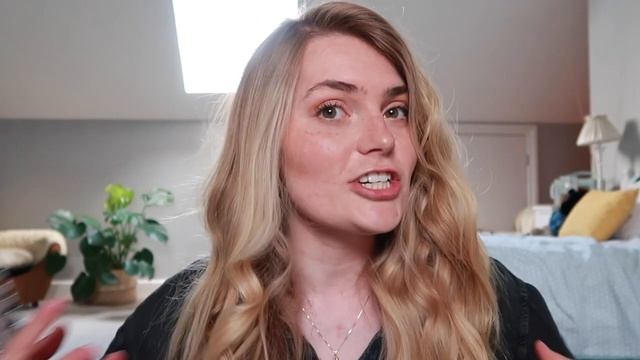 How to get BEACH WAVES with a curling wand and salt spray! ?♀️ смотреть онлайн