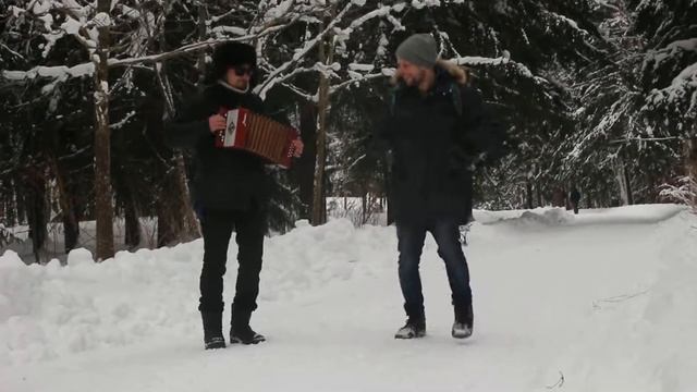 Парни лучшие! Отожгли на гармони смотреть онлайн