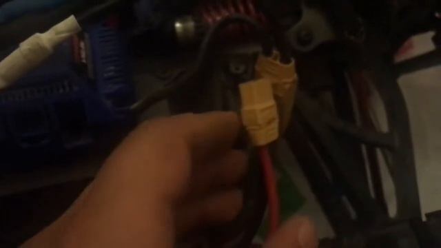 Traxxas e revo 2.0 vxl 6s ESC problem смотреть онлайн