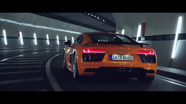 Audi R8: новый взгляд на скорость смотреть онлайн