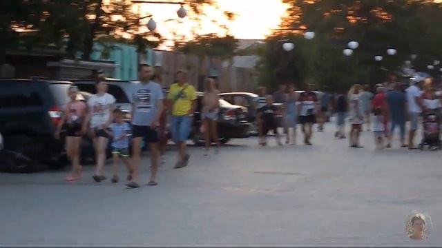 Межводное, Крым . Летний вечер. смотреть онлайн