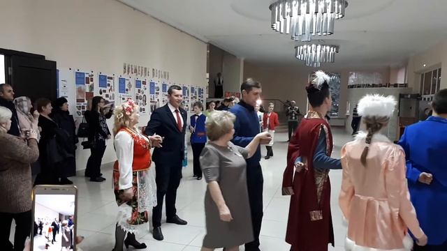 Мастер класс по разучиванию Полонеза смотреть онлайн