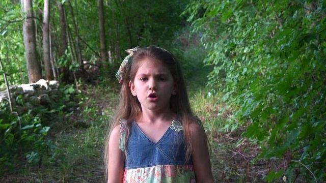 Стих "Когда пощекочут ежонка..." Ситницкая Таисия 7 лет смотреть онлайн