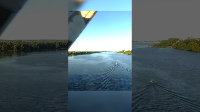 Из окна поезда: река Ока смотреть онлайн