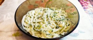 Маринованный лук! Мой, фирменный! Будете мариновать лук только так!