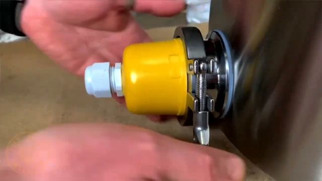 Brewers Equipment - Brew Kettle from The Malt Miller - eKettle смотреть онлайн