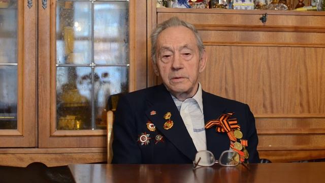 Награждение орденом Красной Звезды Мищенко Владимир Иванович, ветеран ВОВ смотреть онлайн