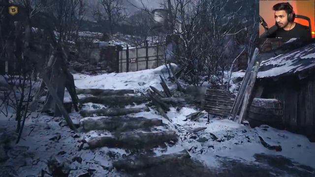 NEW GIANT MONSTER IS HERE | RESIDENT EVIL 8 VILLAGE GAMEPLAY #1 смотреть онлайн