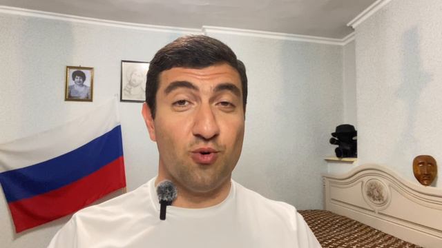 «Стоит ли жениться?» ( греческая притча )