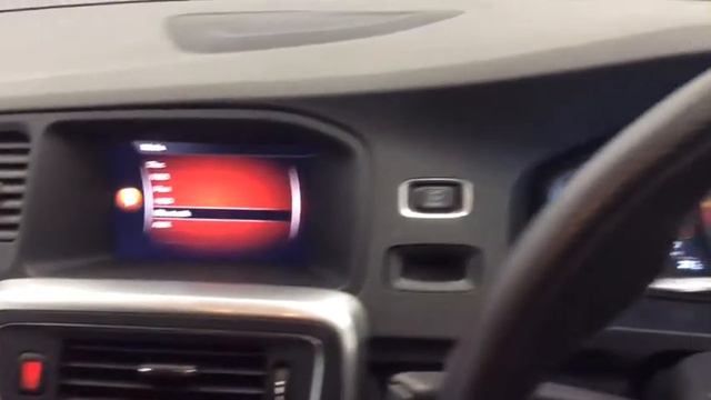 RICHARD HARDIE USED CAR VOLVO V60 KN67 JVF смотреть онлайн