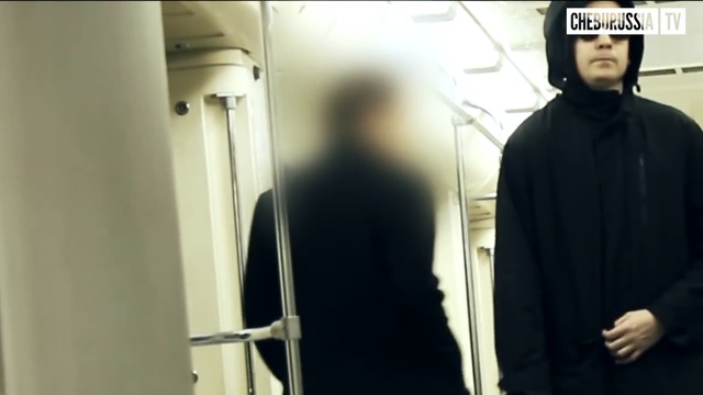 Как украсть iPhone 6 У СЛЕПОГО в метро. Социальный эксперимент. Новости Жирновска. смотреть онлайн