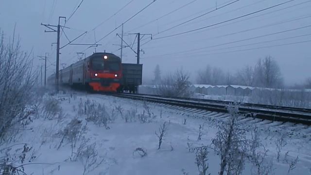 Электропоезд ЭД4МК-0097 № 851 Курган - Екатеринбург, перегон Каменск-Уральский - Кунавино смотреть онлайн