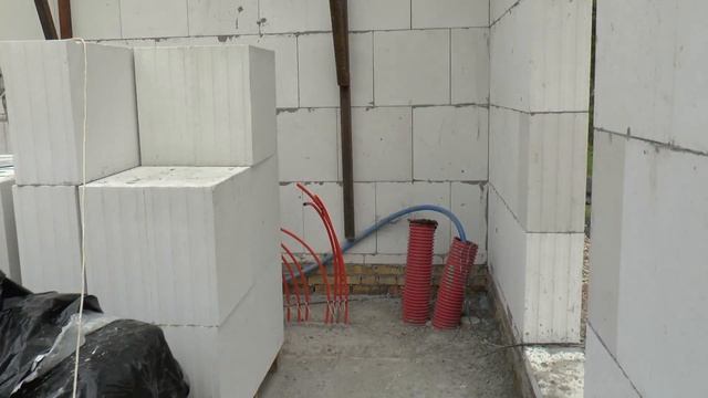 Первая стена второго этажа смотреть онлайн