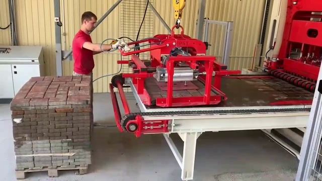 Ручной пневматический захват для перекладывания керамзитовых блоков, тротуарной плитки на поддоны смотреть онлайн
