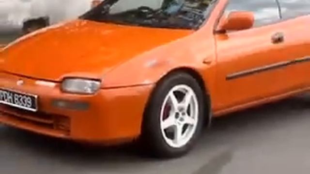 Basic Stunt With Mazda Lantis смотреть онлайн