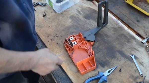 Brake band replacement, repair, tear down, Husqvarna 40 ( Similar Jonsered, Partner, Husqv. mod.