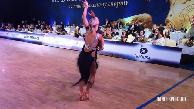 Timur Imametdinov - Nina Bezzubova, GER, Final Solo Samba смотреть онлайн