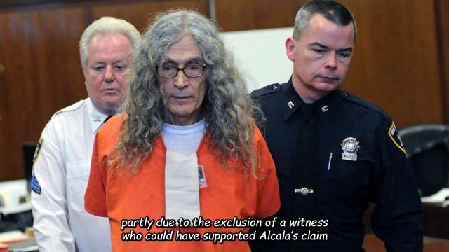 The Deranged Criminal That Got Away For Decades!! смотреть онлайн