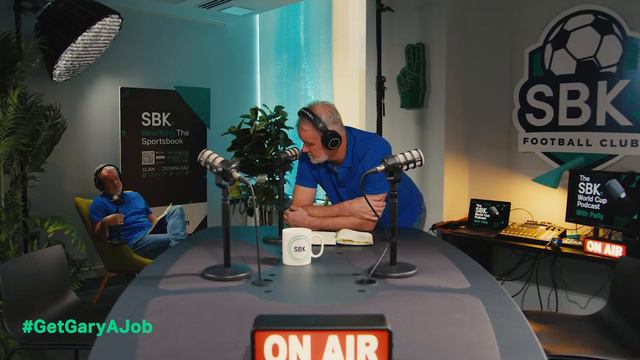 #GetGaryAJob Episode 5 - Pally gets a podcast смотреть онлайн