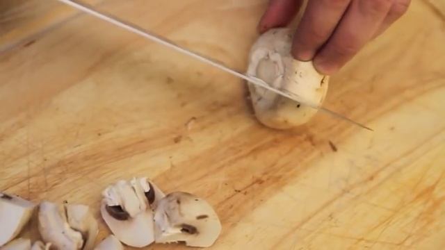Knife Skills: How To Slice Mushrooms смотреть онлайн