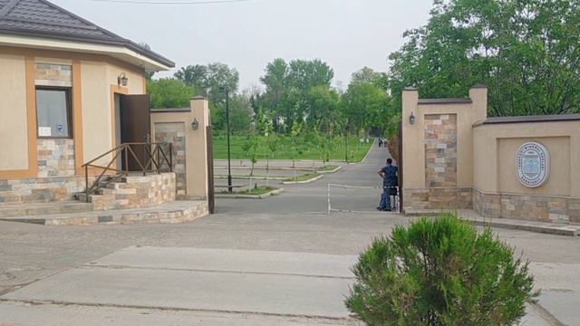 С праздником Светлой Пасхи, из санатория Ташминводы, жара... смотреть онлайн