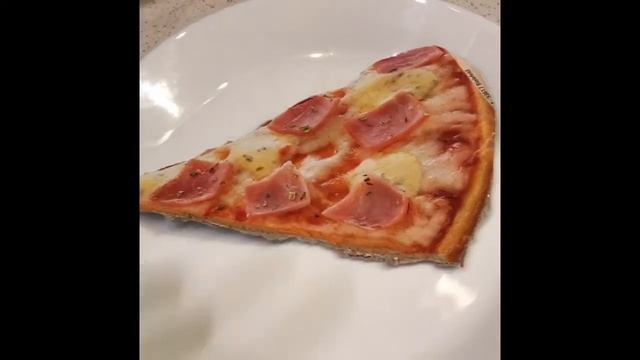 КАК БЫСТРО УБРАТЬ ПИЦЦУ БЕЗ ОСОБЫХ УСИЛИЙ ? смотреть онлайн