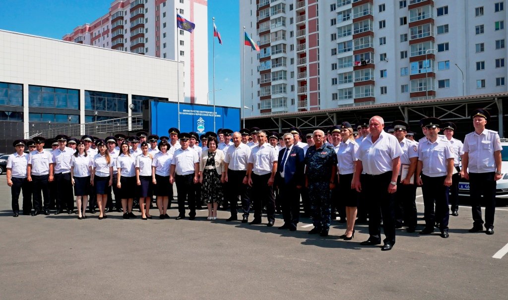 Сегодня служба Госавтоинспекции МВД России отмечает 86-ую годовщину со дня образования смотреть онлайн