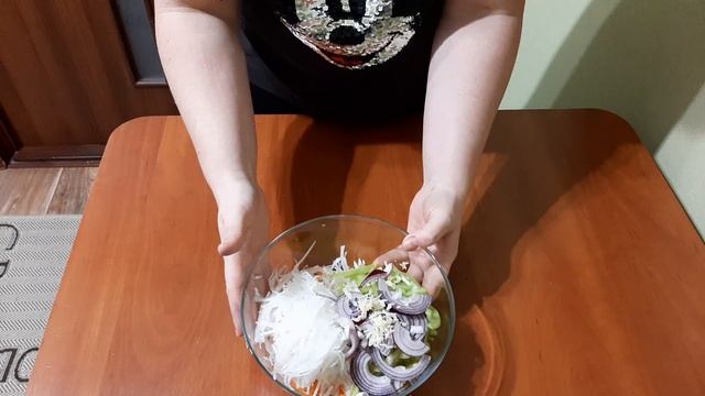 Сказочный салат. Корейский салат с редькой и морковью. Витаминный и полезный. смотреть онлайн