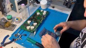 ремонт щитка приборки volvo FH