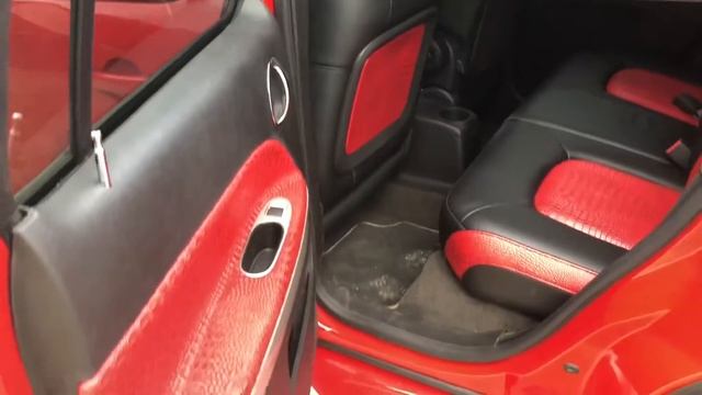 Chevy HHR Fresh Interior смотреть онлайн