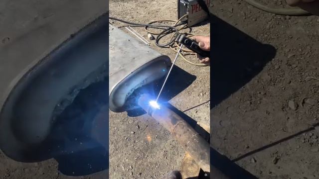 Сварка глушителя электродом смотреть онлайн