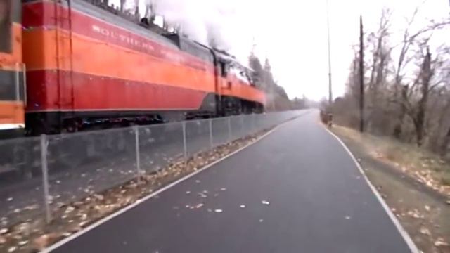 Holiday Express 2009 w/ SP #4449. Portland, OR 2/2 смотреть онлайн
