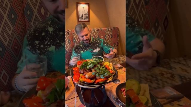 Жесткий пранк в Пхали хинкали! Бронь: https://phali-hinkali.ru/ #юмор #пхалихинкали #пранк #шашлык смотреть онлайн