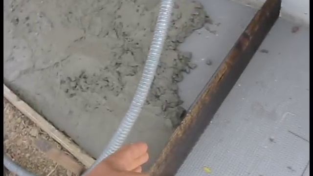 Бетонная отмостка вокруг дома своими руками. Утепленная бетонная отмостка. смотреть онлайн