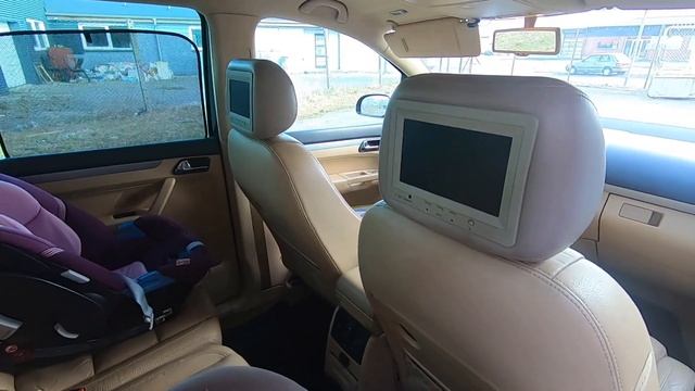 Volkswagen Touran 2.0 TDI Highline. Автомобили с пробегом