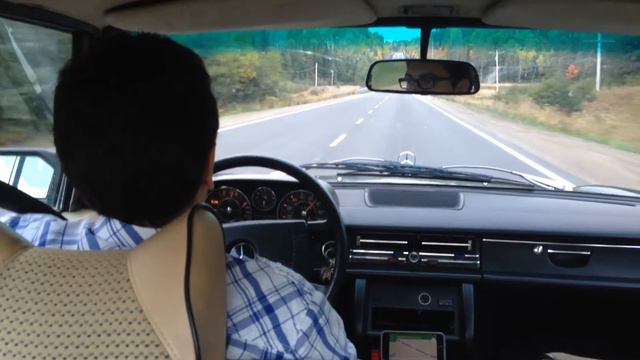 1976 Mercedes-Benz w115 cruise смотреть онлайн