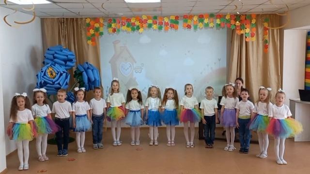 "Сказка детства" муз. В.И.Синенко исполняет вокальнач группа "Фантазия" МБДОУ 121 г.Владивостока смотреть онлайн