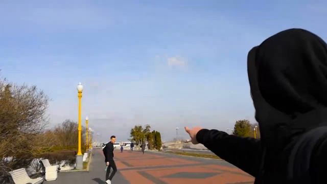 ГУЛЯЕМ ПО МГУ. СНИМАЕМ ВАЙНЫ ДЛЯ ИНСТЫ. ЗАЧЕМ ПЕРЕЕХАЛИ В МОСКВУ? смотреть онлайн