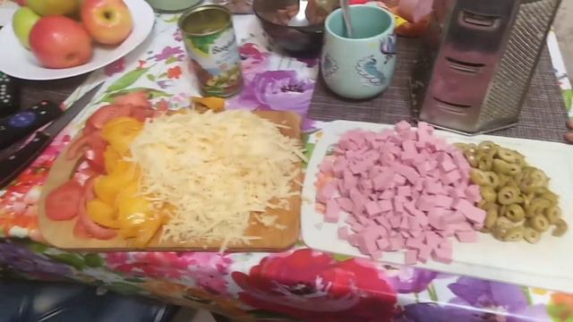 Супер ПИЦЦА из ПРОСТЫХ ингридиентов🍕🧀🍖🍅 смотреть онлайн