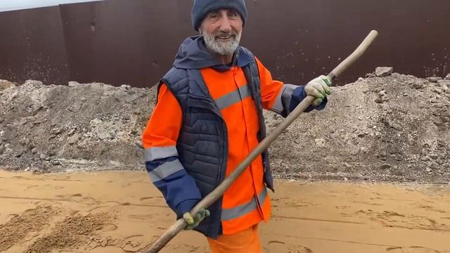 На улице Свердлова в Коврове возобновили дорожный ремонт смотреть онлайн