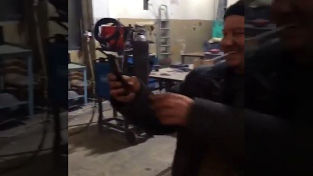 Запуск кузнечного горна смотреть онлайн