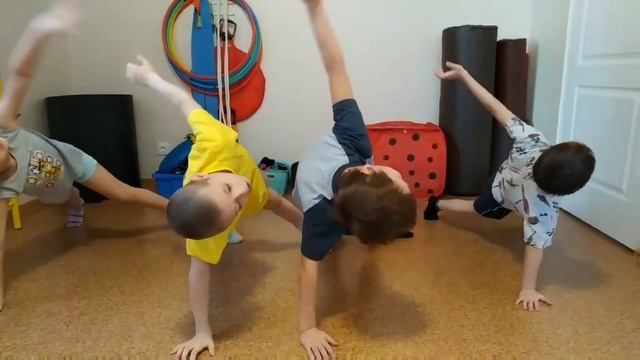 Комплекс упражнений на растяжку смотреть онлайн