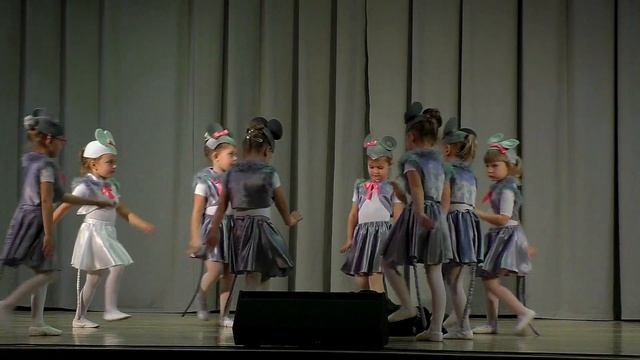 Кот и мыши - Танцевальная студия Albarina смотреть онлайн