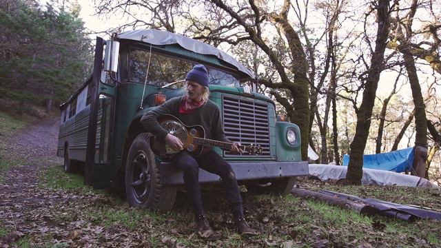 Cat On A Chain [Official Music Video] - Jeremy James Meyer смотреть онлайн